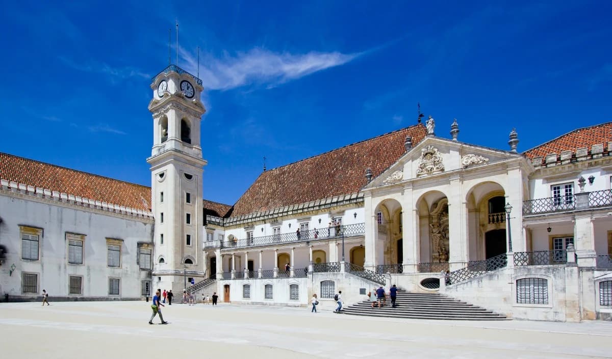 Best Portuguese Language School - Lime Academy